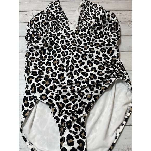 MICHAEL Kors Plus Size Shirred Cross Front One Piece Swimsuit Leopard 18W - Picture 4 of 11
